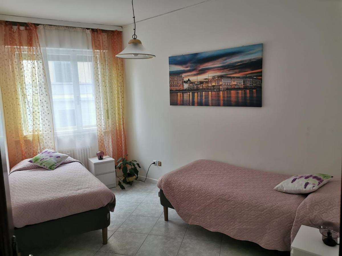 Diana'S House Apartment Триест Екстериор снимка