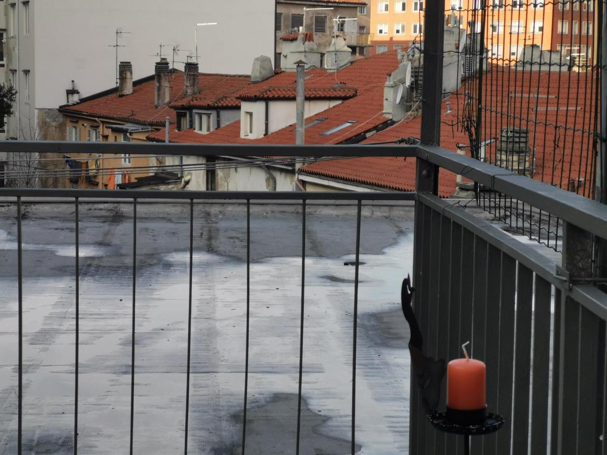 Diana'S House Apartment Триест Екстериор снимка